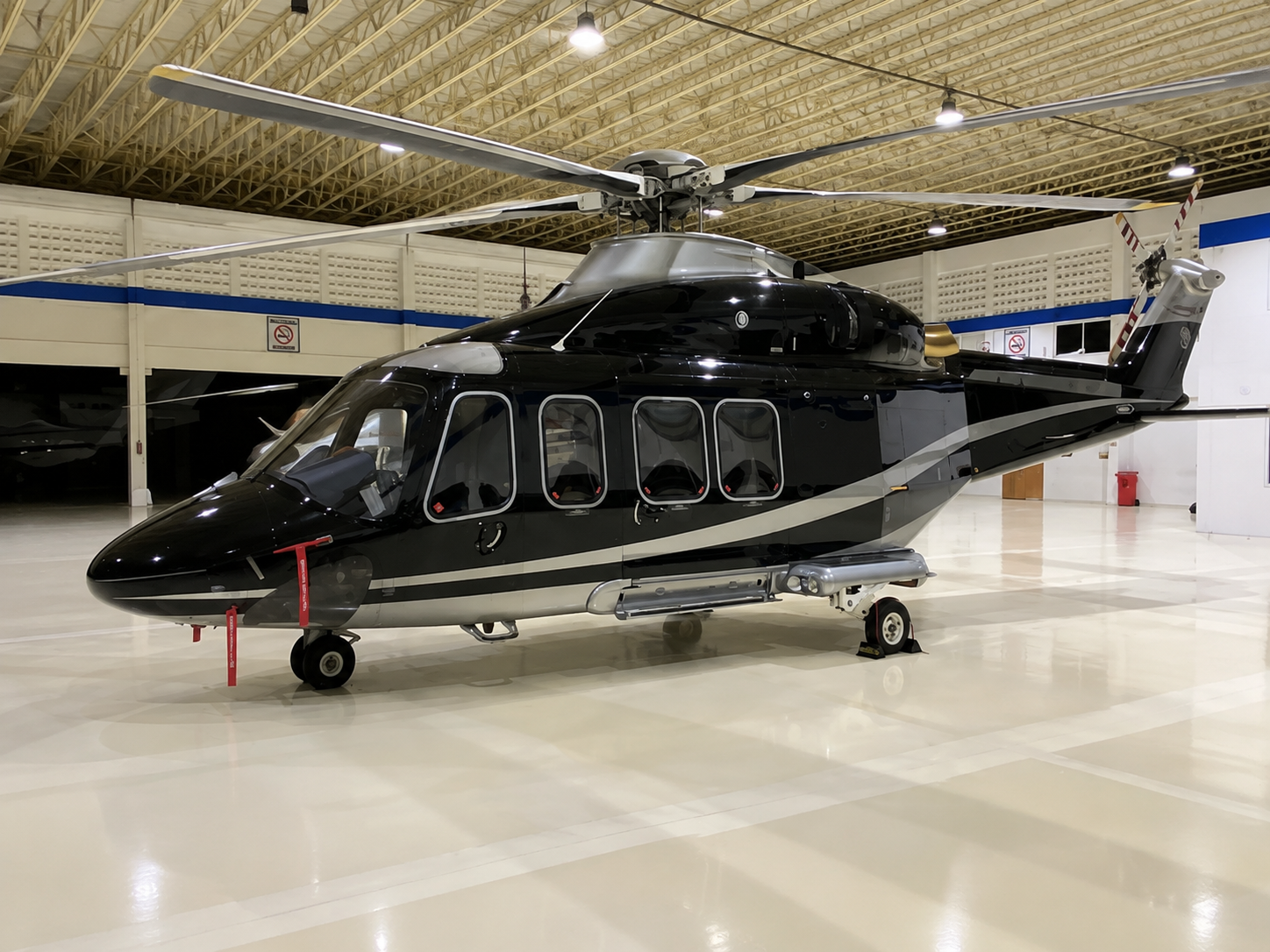 2008 Leonardo AW139