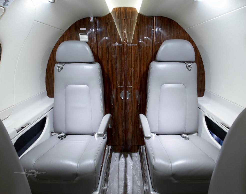 2014 Embraer Phenom 300